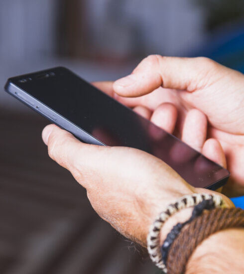 El tiempo para registrar una línea telefónica con la Clave Única de Registro de Población (CURP) está por agotarse.